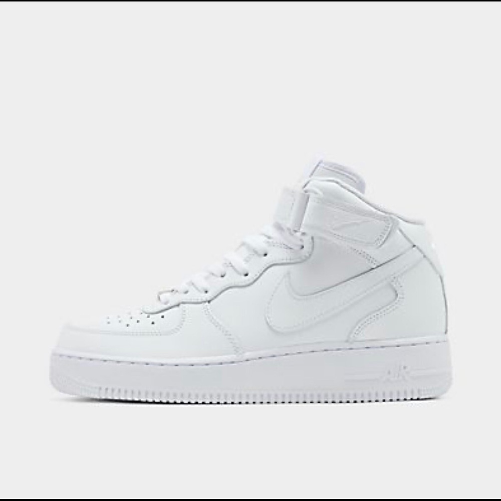 Nike Air Force 1 Mid Tops